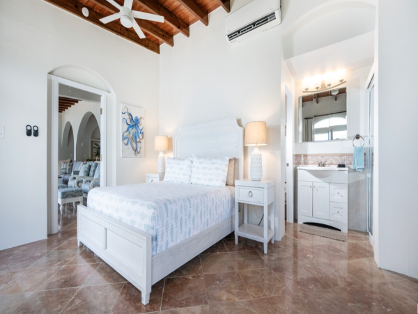 Luxury Villa Retreat 5_Bedroom - Spacious & Comfortable Accommodation